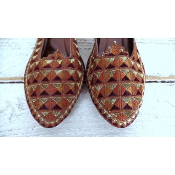Brown leather gold red metallic thread Indian style flat slipper shoes - Picture 4 of 5
